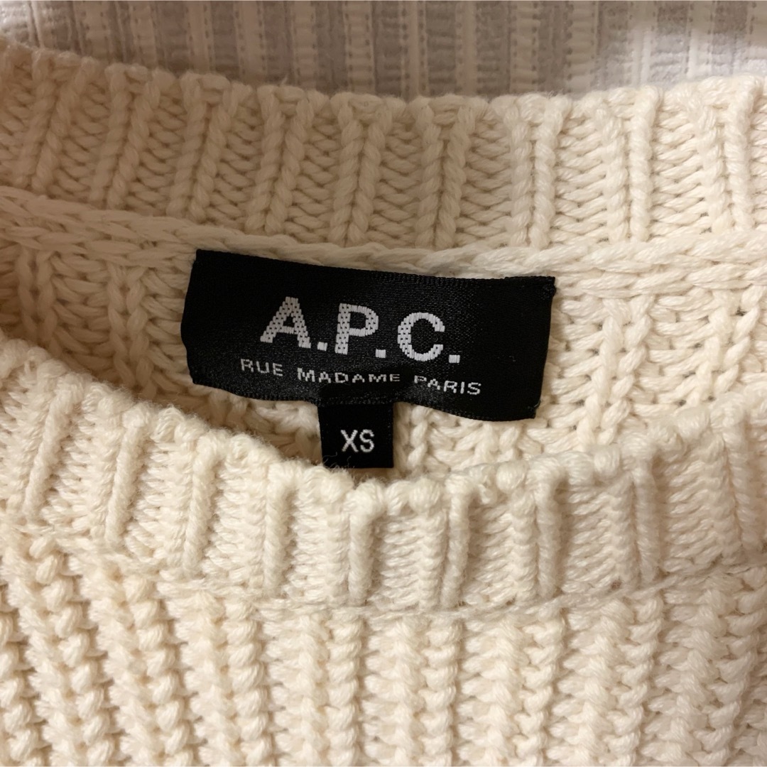 A.P.C(アーペーセー)のA.P.C アーペーセー　ショルダーパッチ　ローゲージニット　コットン　セーター メンズのトップス(ニット/セーター)の商品写真