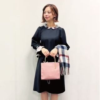 ブルーレーベルクレストブリッジ(BLUE LABEL CRESTBRIDGE)のブルーレーベルクレストブリッジ 2way メタルハンドル バッグ 可愛い春色(ハンドバッグ)