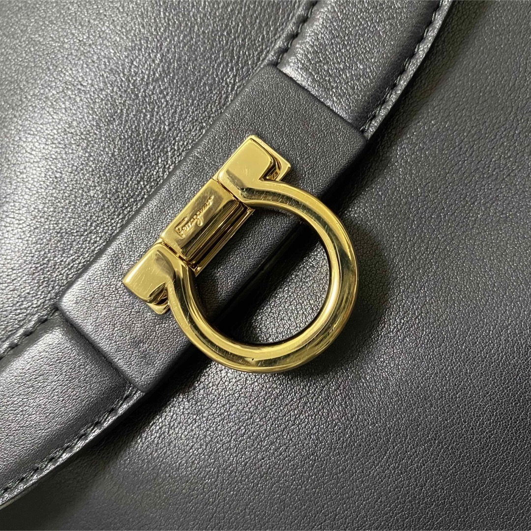 Salvatore Ferragamo(サルヴァトーレフェラガモ)のフェラガモ　ソフィア レディースのバッグ(ハンドバッグ)の商品写真