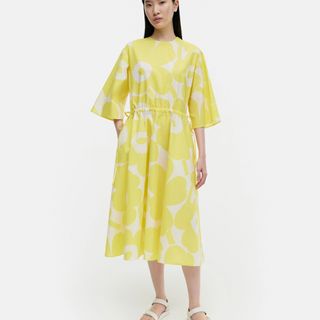 マリメッコ(marimekko)の【未使用】マリメッコ Fiaali Unikko ワンピース サイズ36(ひざ丈ワンピース)