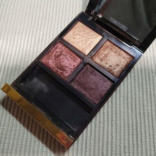 トムフォードビューティ(TOM FORD BEAUTY)の★専用★【トムフォード】アイ カラー クォード+【KATE】リップモンスター3本(アイシャドウ)