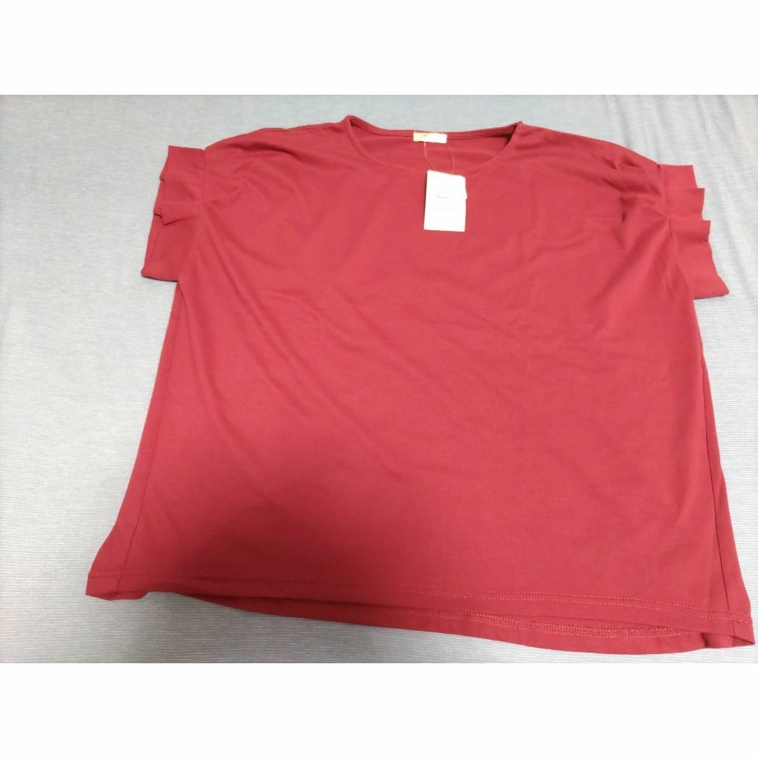 HONEYS(ハニーズ)のHONEYS LL トップス Tシャツ カットソー レッド UVカット CINE レディースのトップス(Tシャツ(半袖/袖なし))の商品写真