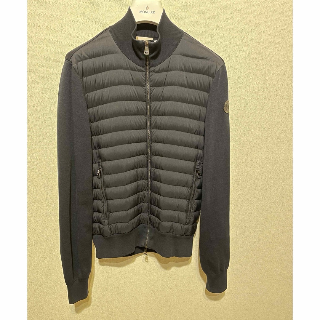 MONCLER(モンクレール)の☆ MONCLER MENS CARDIGAN★モンクレール　ニットダウン メンズのジャケット/アウター(ダウンジャケット)の商品写真