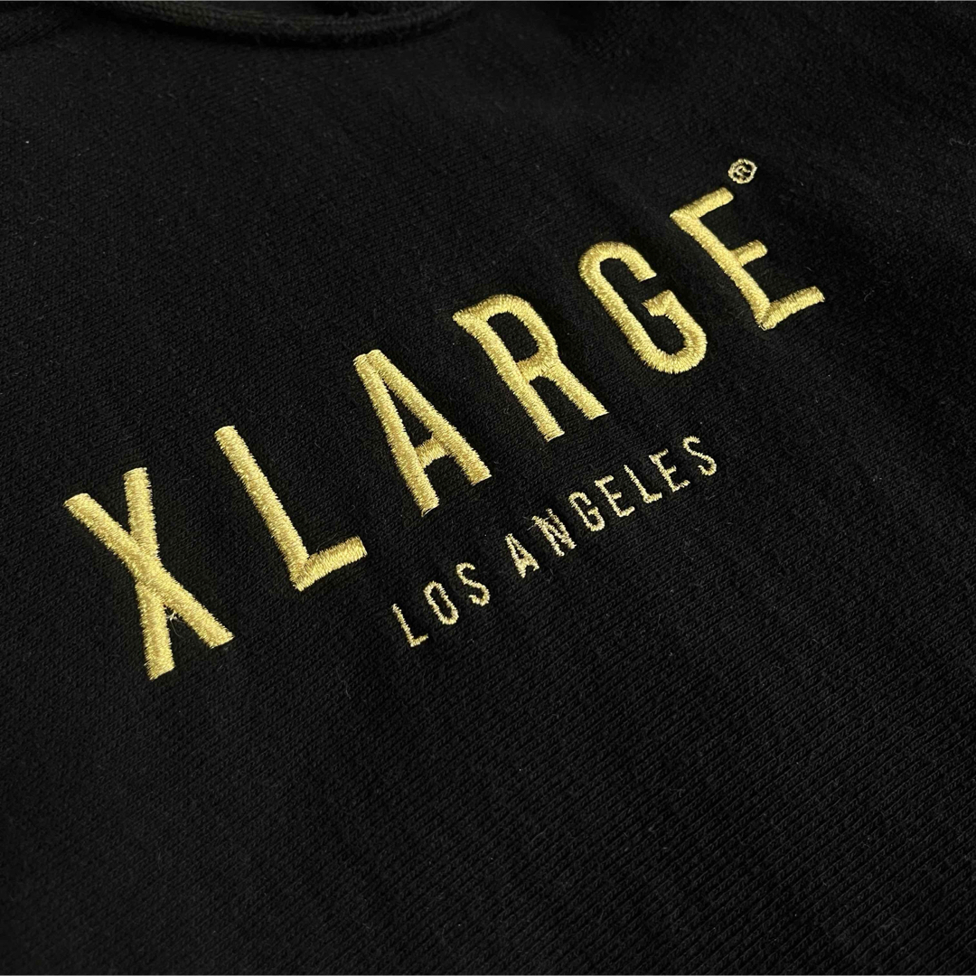 XLARGE(エクストララージ)の『 X-LARGE 』プルオーバーパーカー／L／金刺繍／裏起毛 メンズのトップス(パーカー)の商品写真