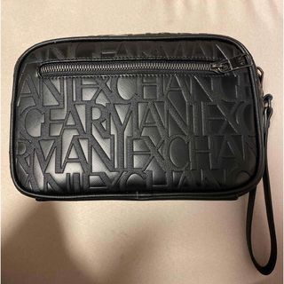 アルマーニエクスチェンジ(ARMANI EXCHANGE)のA|X アルマーニ エクスチェンジ　オールオーバーロゴ　ポーチ(セカンドバッグ/クラッチバッグ)