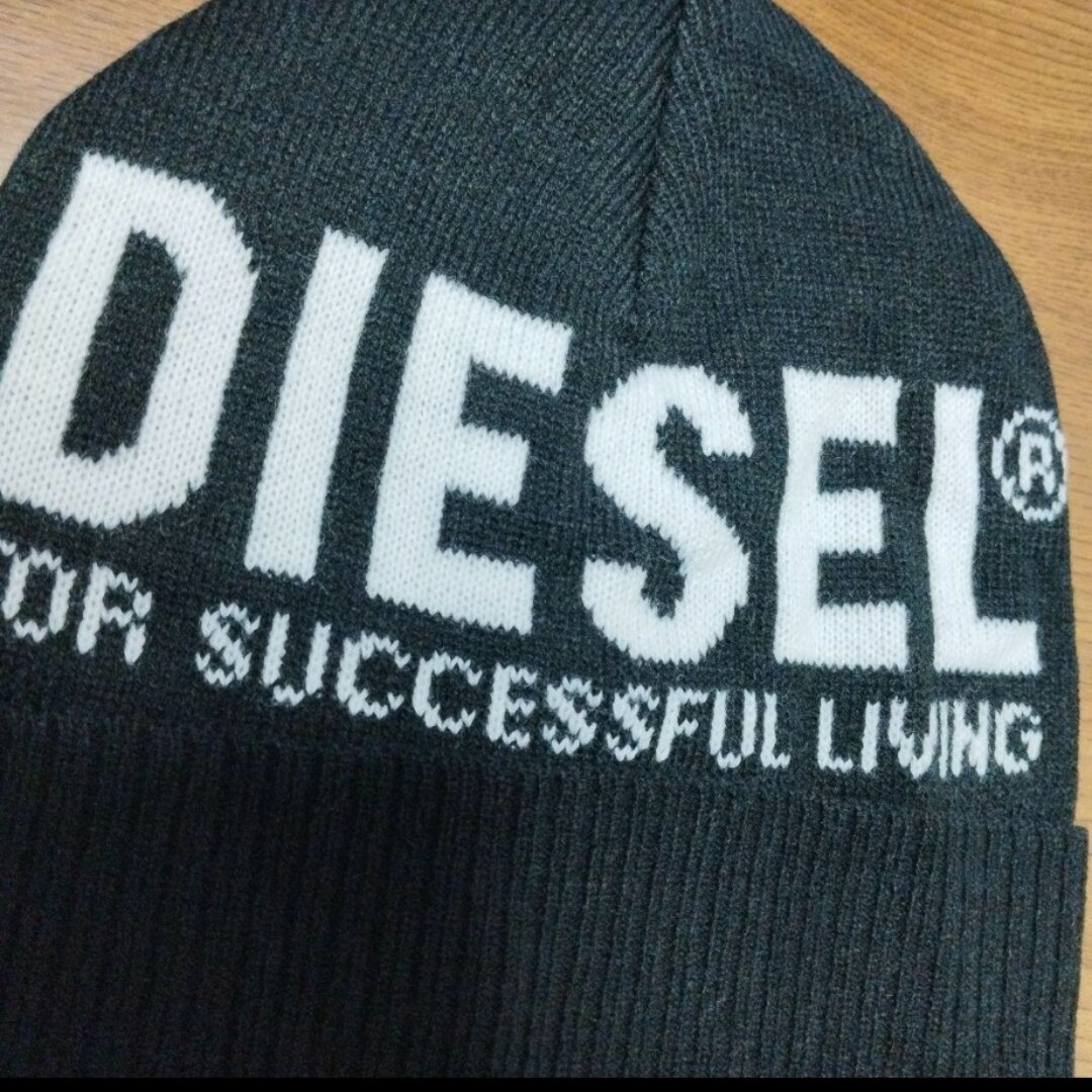 DIESEL(ディーゼル)のディーゼルキッズ✰定番ロゴニット帽　ビニー　パタゴニア、ノースフェイス好きに キッズ/ベビー/マタニティのこども用ファッション小物(帽子)の商品写真