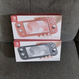 ニンテンドースイッチ(Nintendo Switch)のNintendo Switch スイッチライト　本体　新品(家庭用ゲーム機本体)