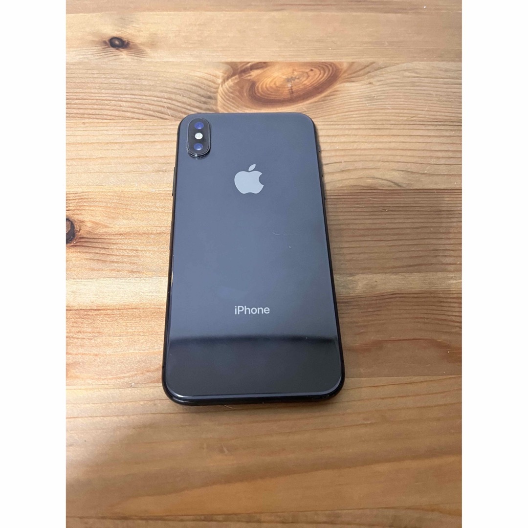 iPhone(アイフォーン)のiPhone X 256G スマホ/家電/カメラのスマートフォン/携帯電話(スマートフォン本体)の商品写真