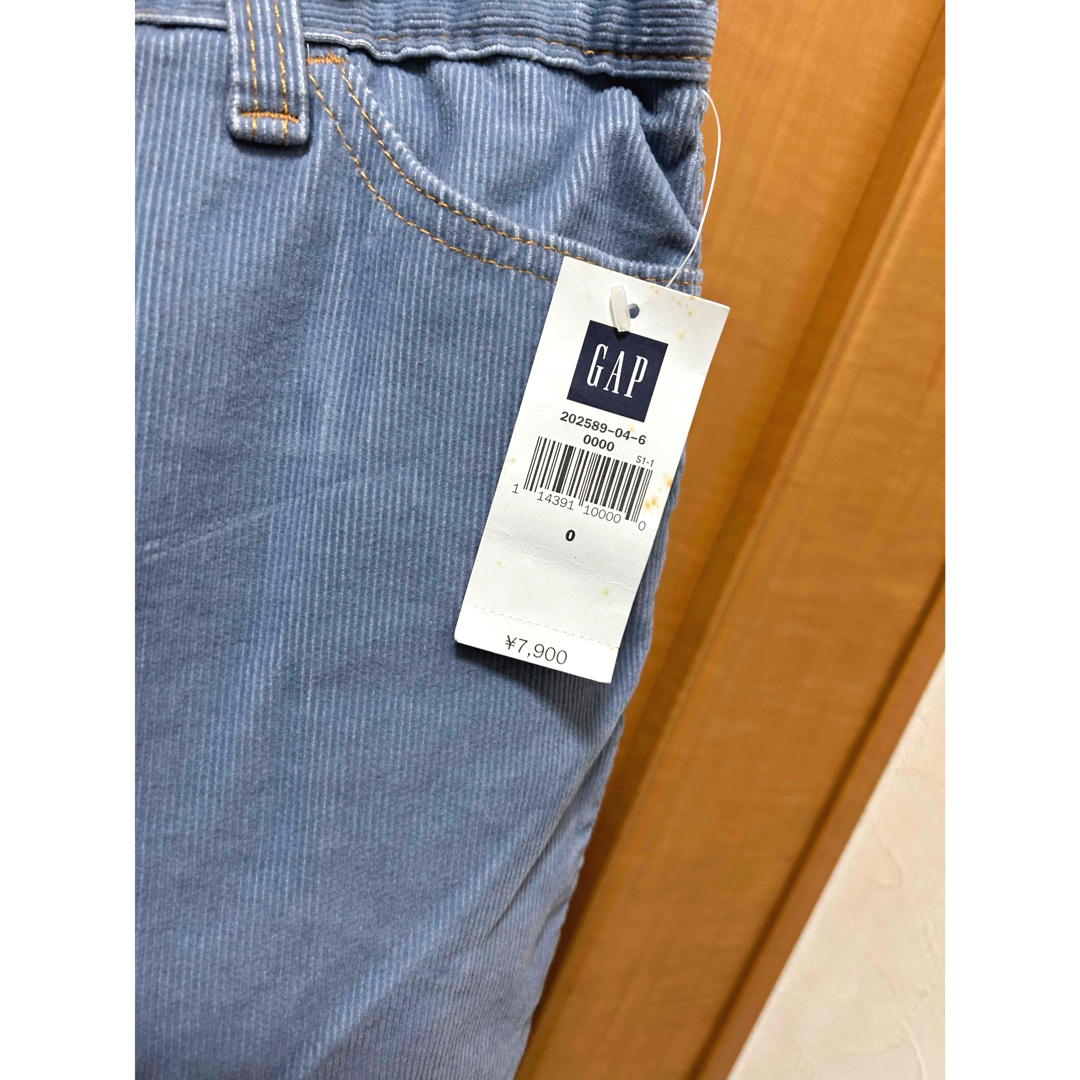 GAP(ギャップ)のGAPストレッチコーディロイパンツ（未使用） レディースのパンツ(カジュアルパンツ)の商品写真