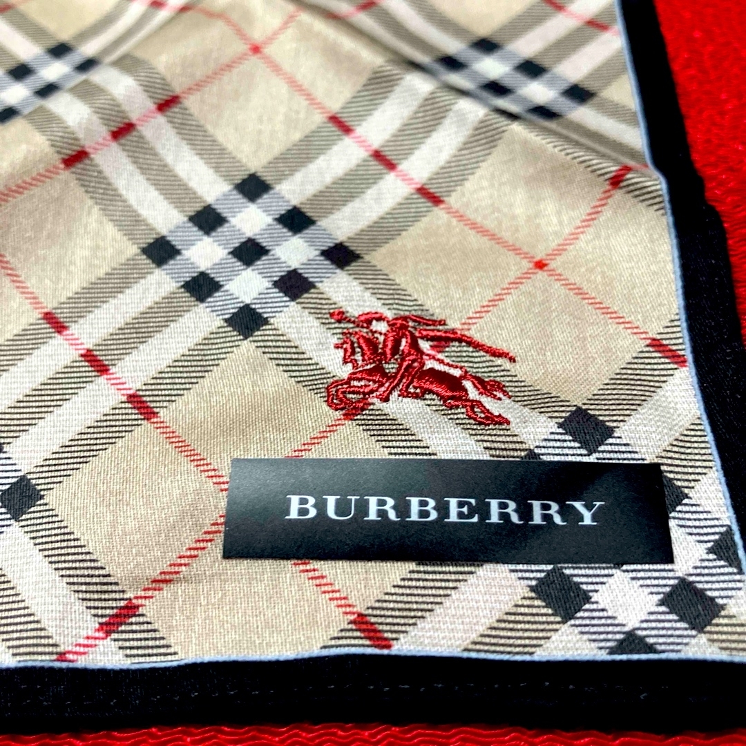 BURBERRY(バーバリー)のBURBERRY  バーバリーハンカチ2枚セット　ノバチェックリボン　新品未使用 レディースのファッション小物(ハンカチ)の商品写真