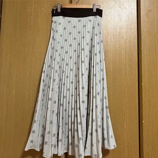 ミッシュマッシュ(MISCH MASCH)のmischmasch ロゴ入りプリーツスカート　ブラウン(ロングスカート)