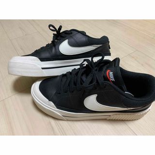 ナイキ(NIKE)のNIKEスニーカー ナイキ　美品(スニーカー)