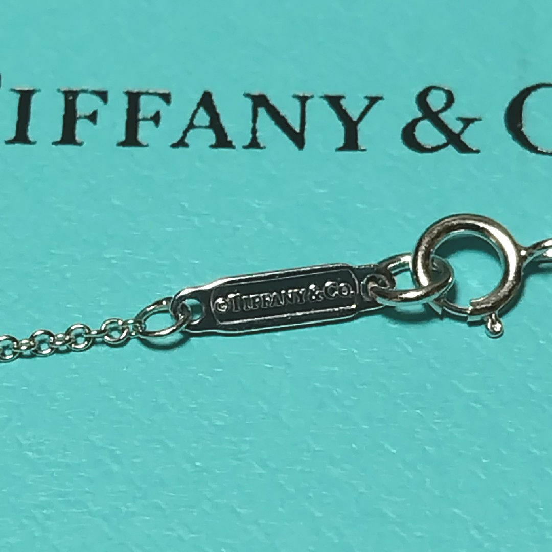 Tiffany & Co.(ティファニー)のTIFFANY ティファニー WG 750 フラワー ネックレス レディースのアクセサリー(ネックレス)の商品写真