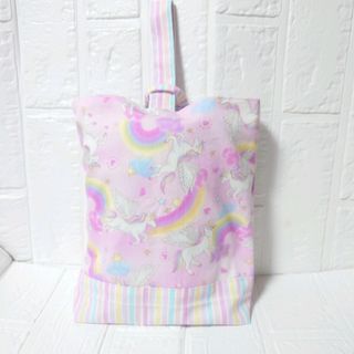 ハンドメイド上履き入れ☆ピンクユニコーン×カラフルストライプ☆(外出用品)