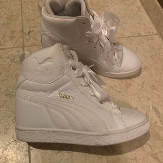 プーマ(PUMA)のプーマ　スニーカー(スニーカー)