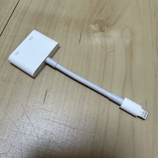アップル(Apple)のApple純正　Lightning  HDMI変換アダプタ(映像用ケーブル)