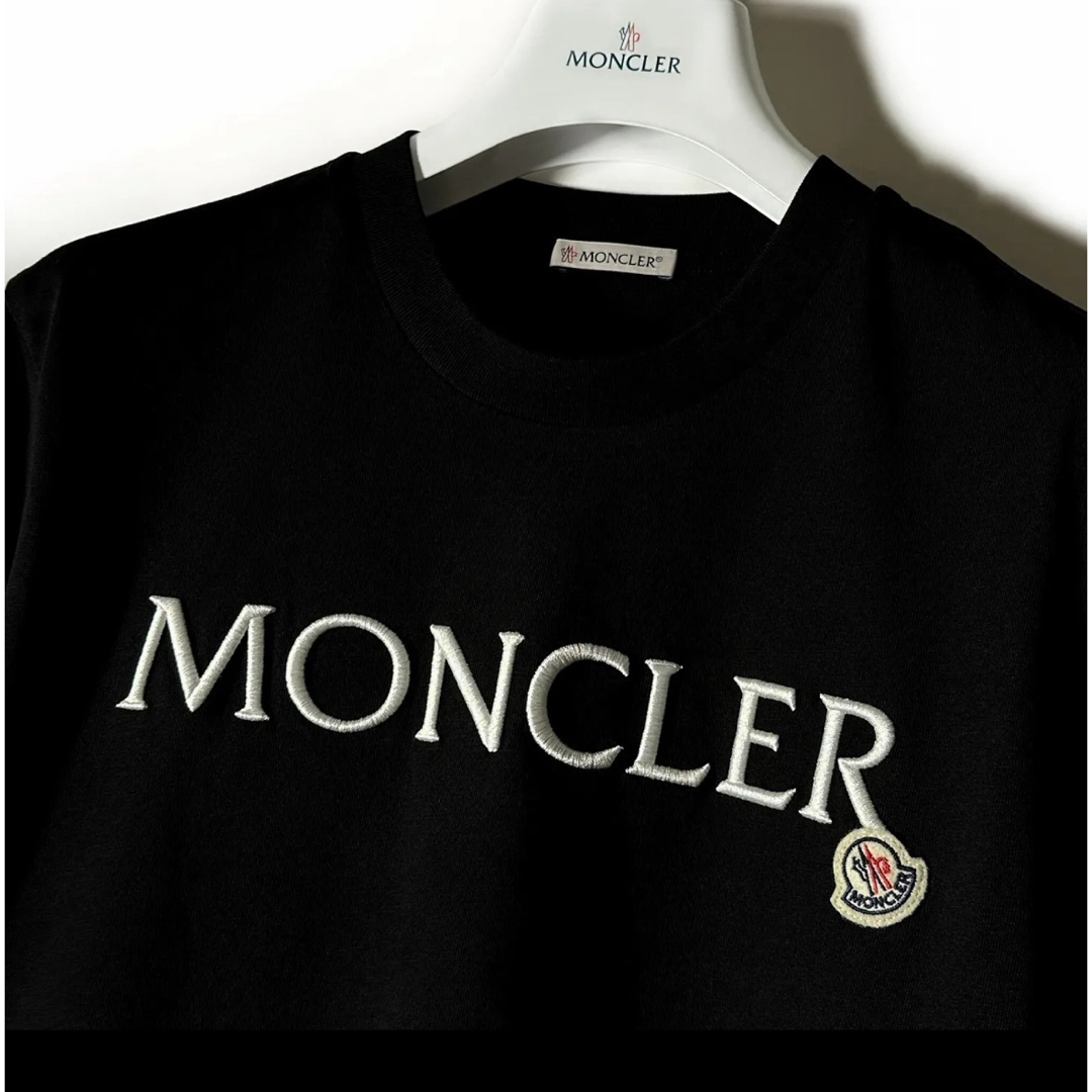 MONCLER(モンクレール)のメンズ　モンクレールロゴTシャツ メンズのトップス(Tシャツ/カットソー(半袖/袖なし))の商品写真