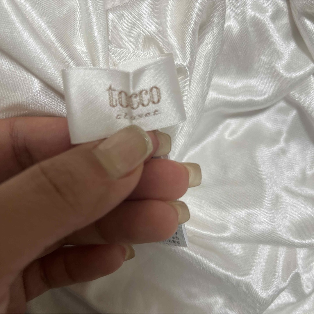 tocco closet luxe(トッコクローゼットリュクス)のtocco スカート　ホワイト　トッコ　レディース　ふんわり　ストライプ レディースのスカート(ひざ丈スカート)の商品写真