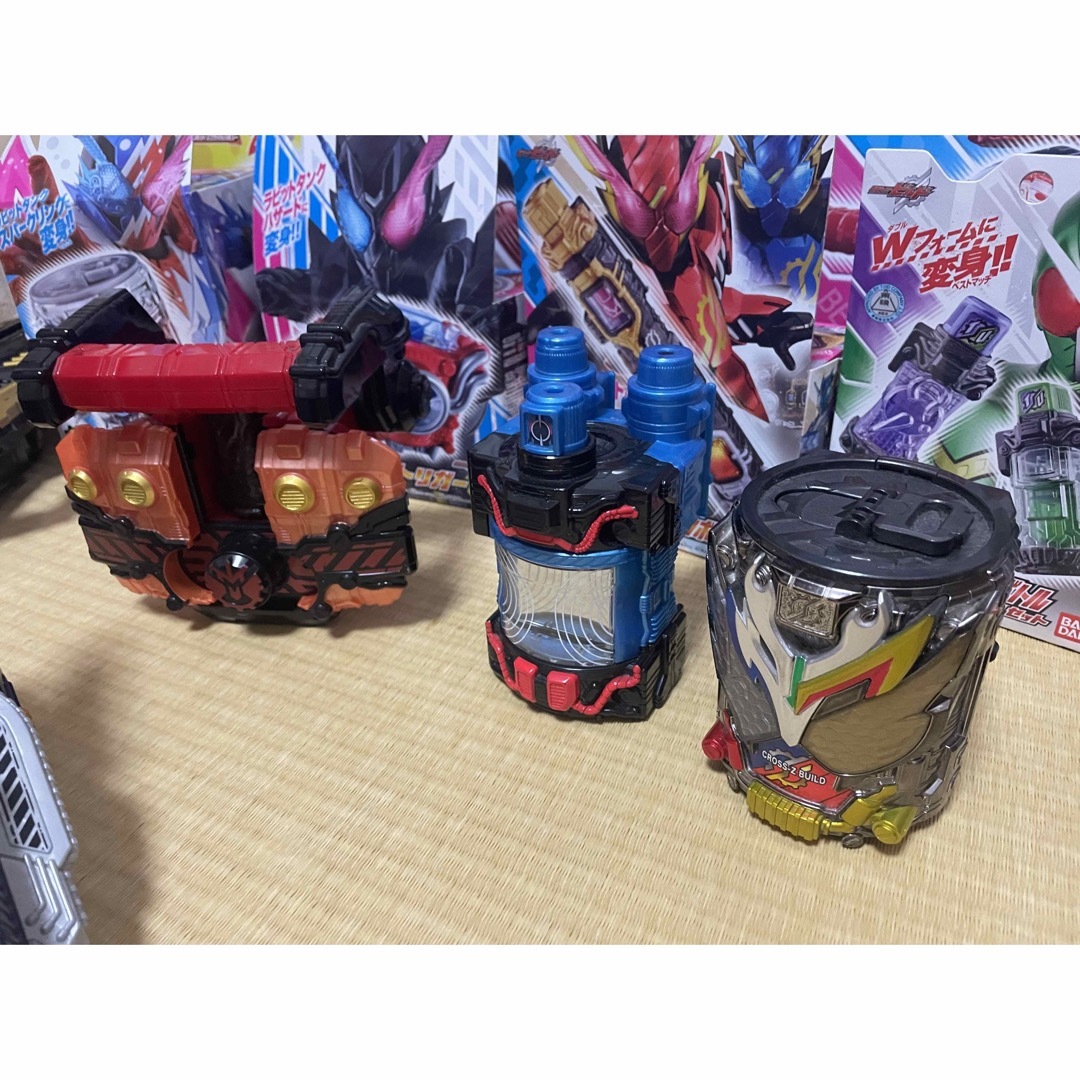 仮面ライダービルド 変身ベルトセット まとめ売り エンタメ/ホビーのおもちゃ/ぬいぐるみ(キャラクターグッズ)の商品写真