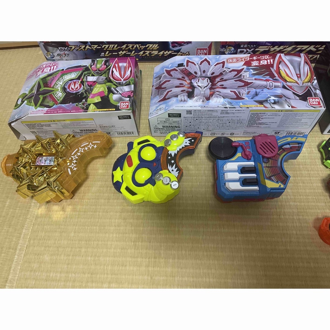 仮面ライダーギーツ 変身ベルトセット まとめ売り エンタメ/ホビーのおもちゃ/ぬいぐるみ(キャラクターグッズ)の商品写真