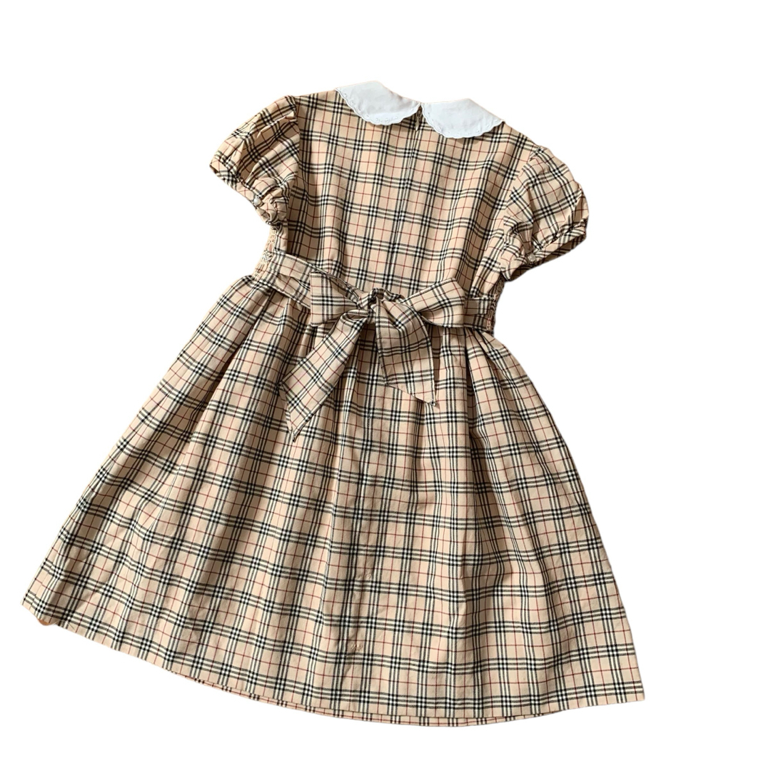 BURBERRY(バーバリー)のバーバリー　ワンピース　ギャザー　130 チェック キッズ/ベビー/マタニティのキッズ服女の子用(90cm~)(ワンピース)の商品写真