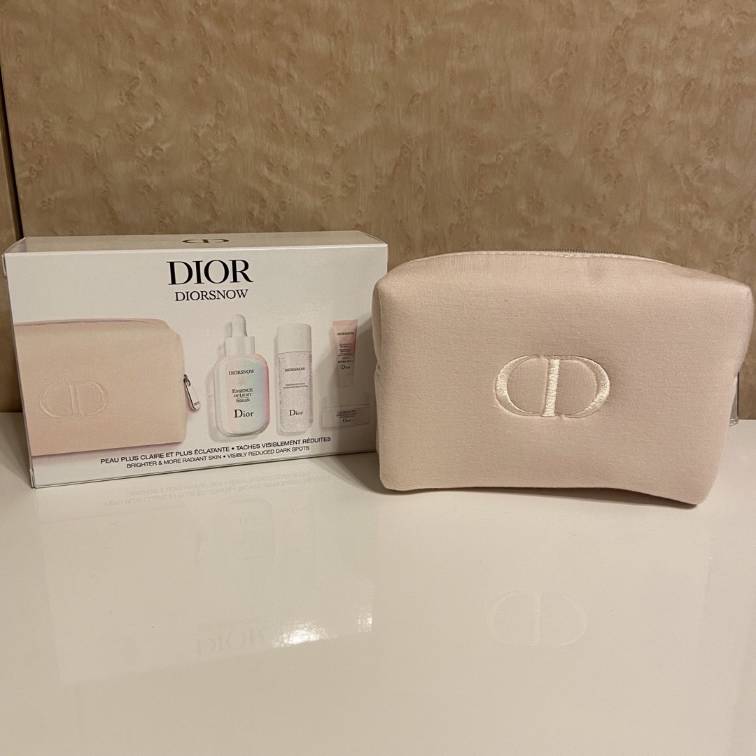 Dior(ディオール)のDior ポーチ　薄ピンク レディースのファッション小物(ポーチ)の商品写真