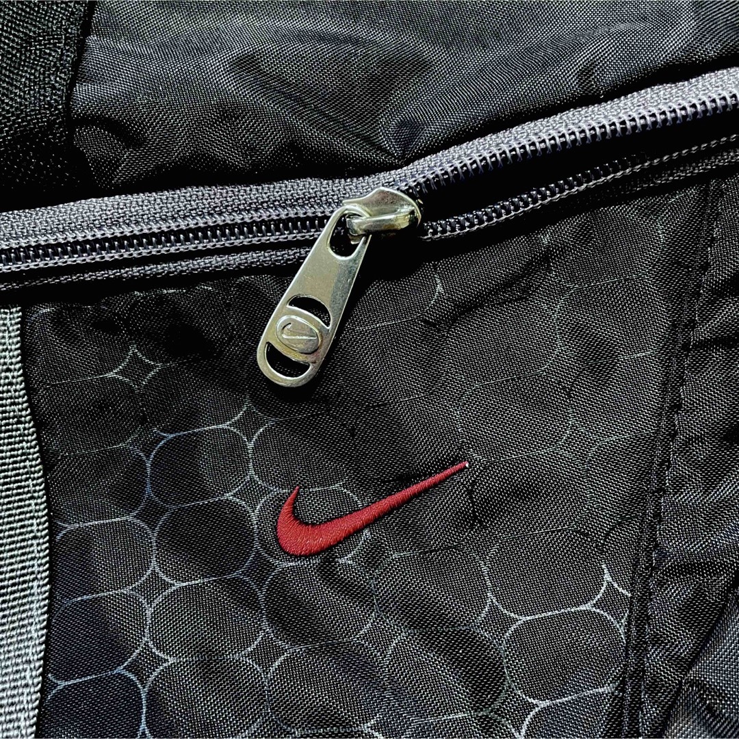 NIKE(ナイキ)の00s "NIKE" cyber crossbody bag メンズのバッグ(ショルダーバッグ)の商品写真