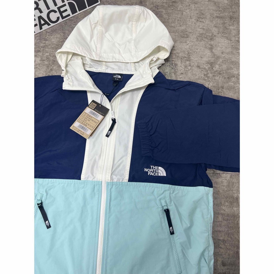 THE NORTH FACE(ザノースフェイス)のノースフェイス マウンテンパーカー エクスプローリング ウィンド ジャケット レディースのジャケット/アウター(ナイロンジャケット)の商品写真