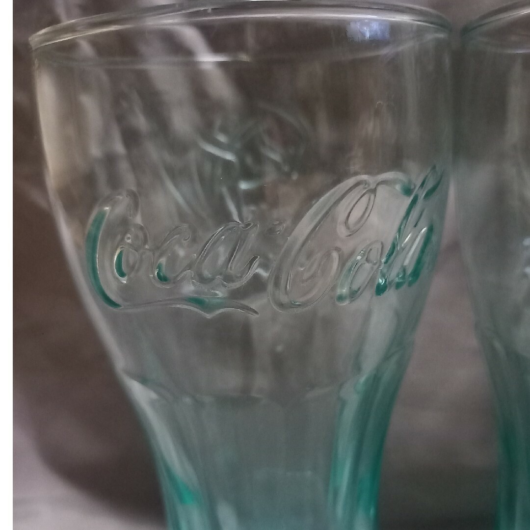 コカ・コーラ　グラス2個 インテリア/住まい/日用品のキッチン/食器(グラス/カップ)の商品写真