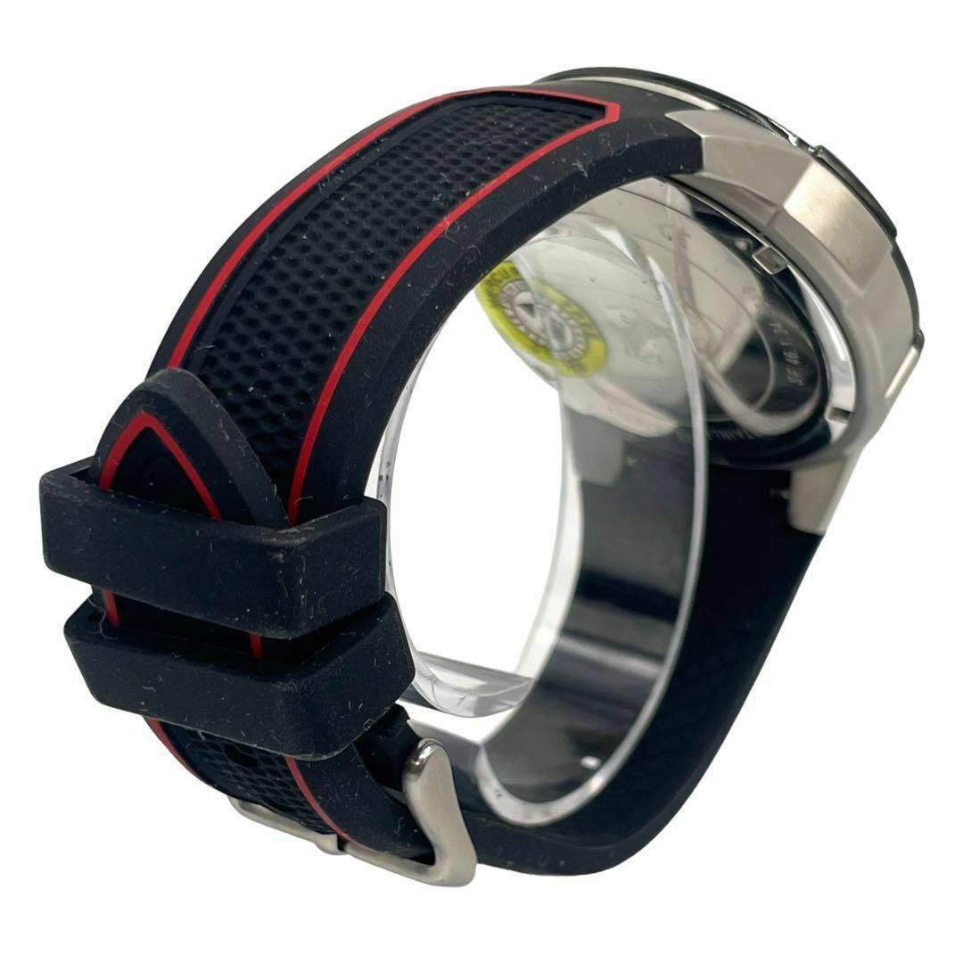 Ferrari(フェラーリ)の極美品　フェラーリ　腕時計　ラバーバンド　スポーツタイプ　アナログ　メンズ　黒 メンズの時計(腕時計(アナログ))の商品写真