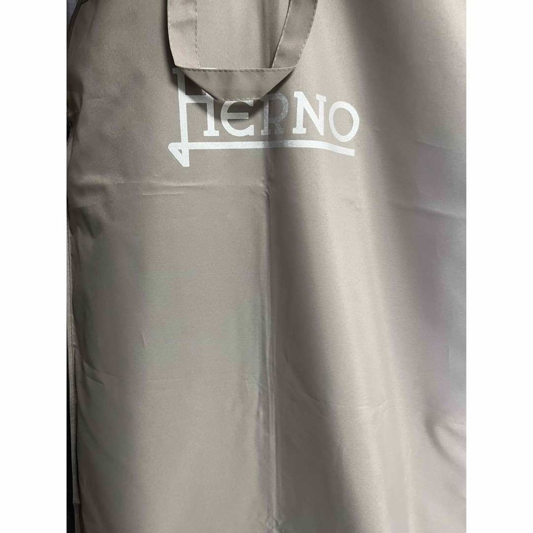 HERNO(ヘルノ)のHERNO ダウンコート(ネイビー)　超美品 メンズのジャケット/アウター(その他)の商品写真