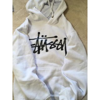 ステューシー(STUSSY)のステューシー 白ロゴトレーナー(トレーナー/スウェット)