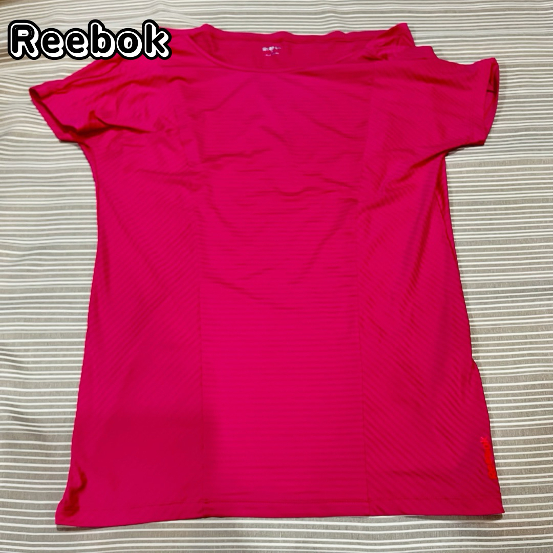 Reebok(リーボック)のリーボック　Tシャツ　下着　M ピンク レディースのトップス(Tシャツ(半袖/袖なし))の商品写真