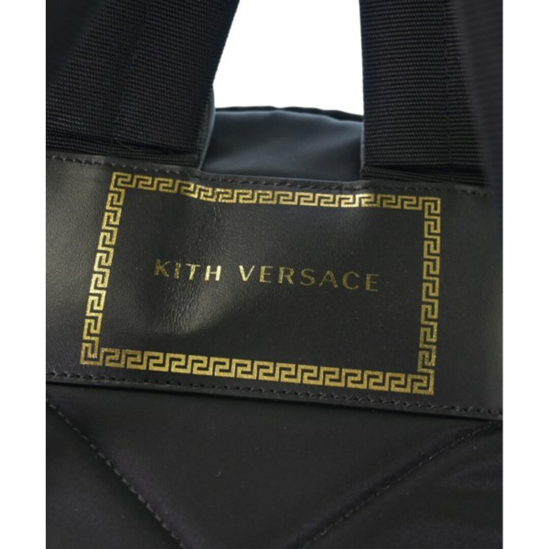VERSACE(ヴェルサーチ)のVERSACE ヴェルサーチ バックパック・リュック - 黒x白(総柄) 【古着】【中古】 メンズのバッグ(バッグパック/リュック)の商品写真