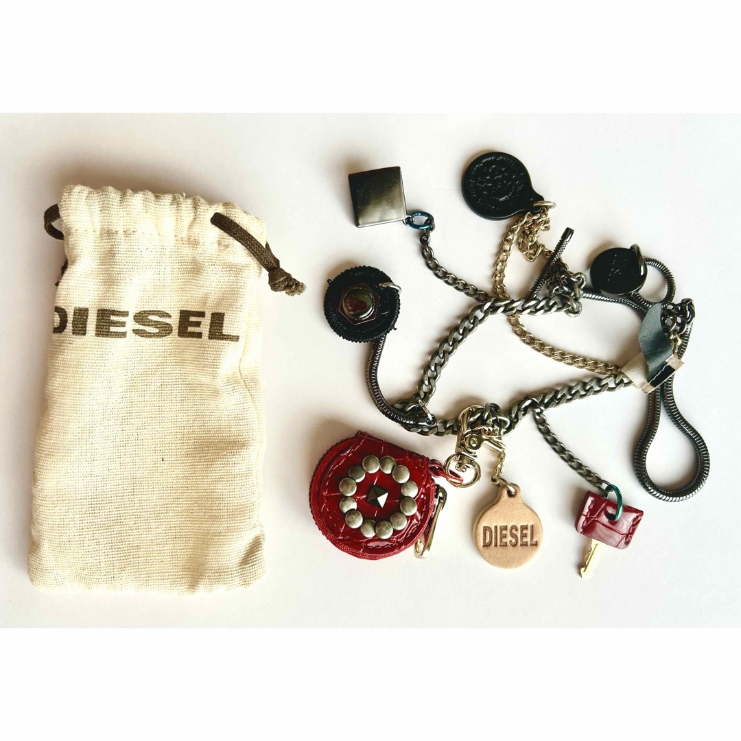 DIESEL(ディーゼル)のDIESEL キーホルダー　チャーム（袋付き） レディースのファッション小物(キーホルダー)の商品写真