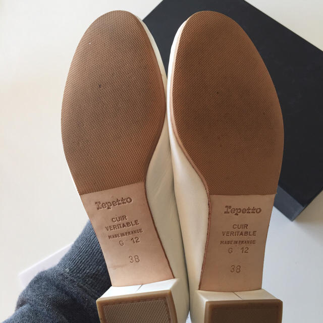 repetto(レペット)のrepetto カミーユ 白 サイズ38 レディースの靴/シューズ(バレエシューズ)の商品写真