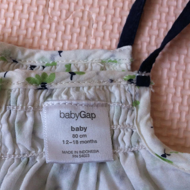 お値下げ！babyGap 80cm キッズ/ベビー/マタニティのキッズ/ベビー/マタニティ その他(その他)の商品写真