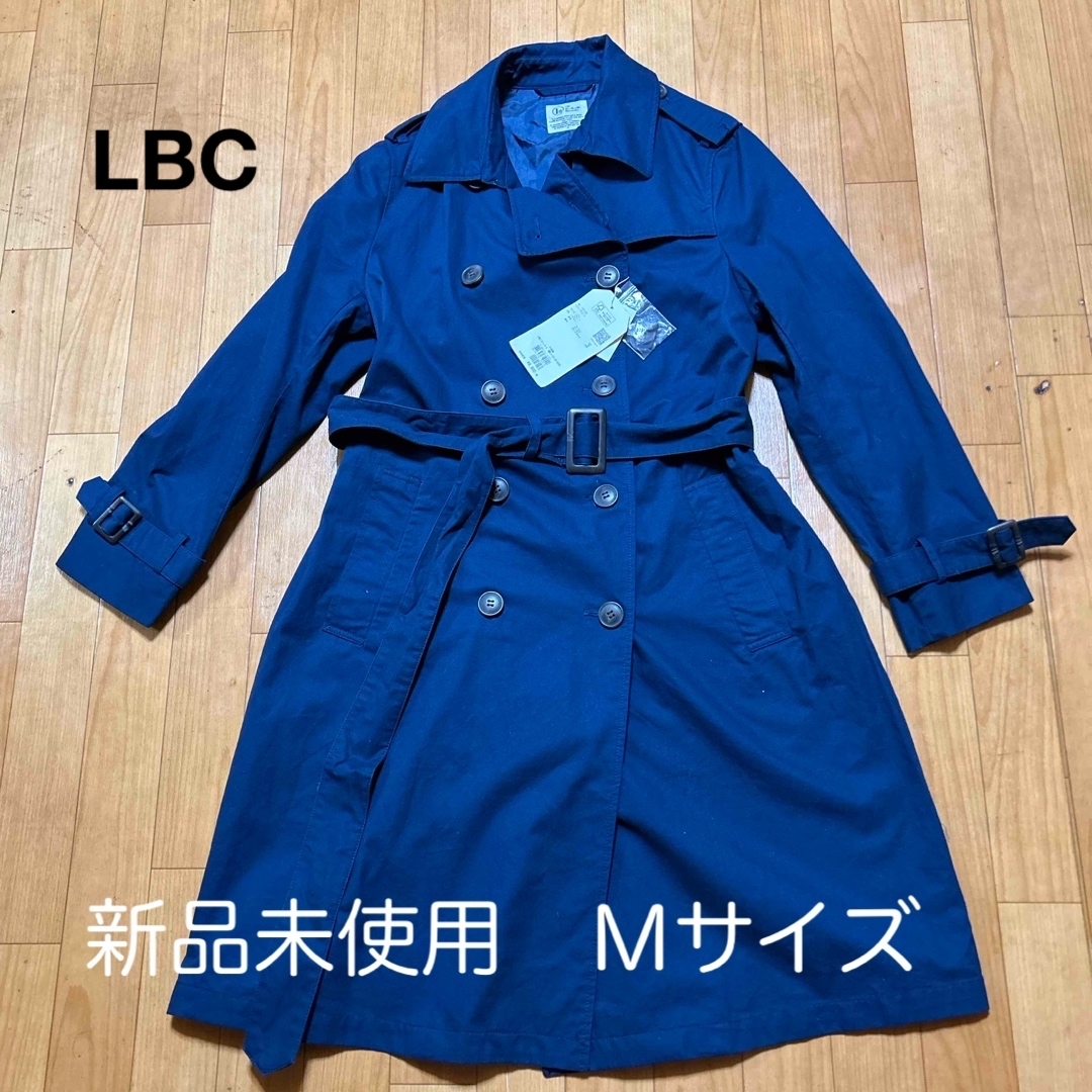 Lbc(エルビーシー)の[新品タグ付]LBCスプリングコート　ネイビーMサイズ レディースのジャケット/アウター(スプリングコート)の商品写真