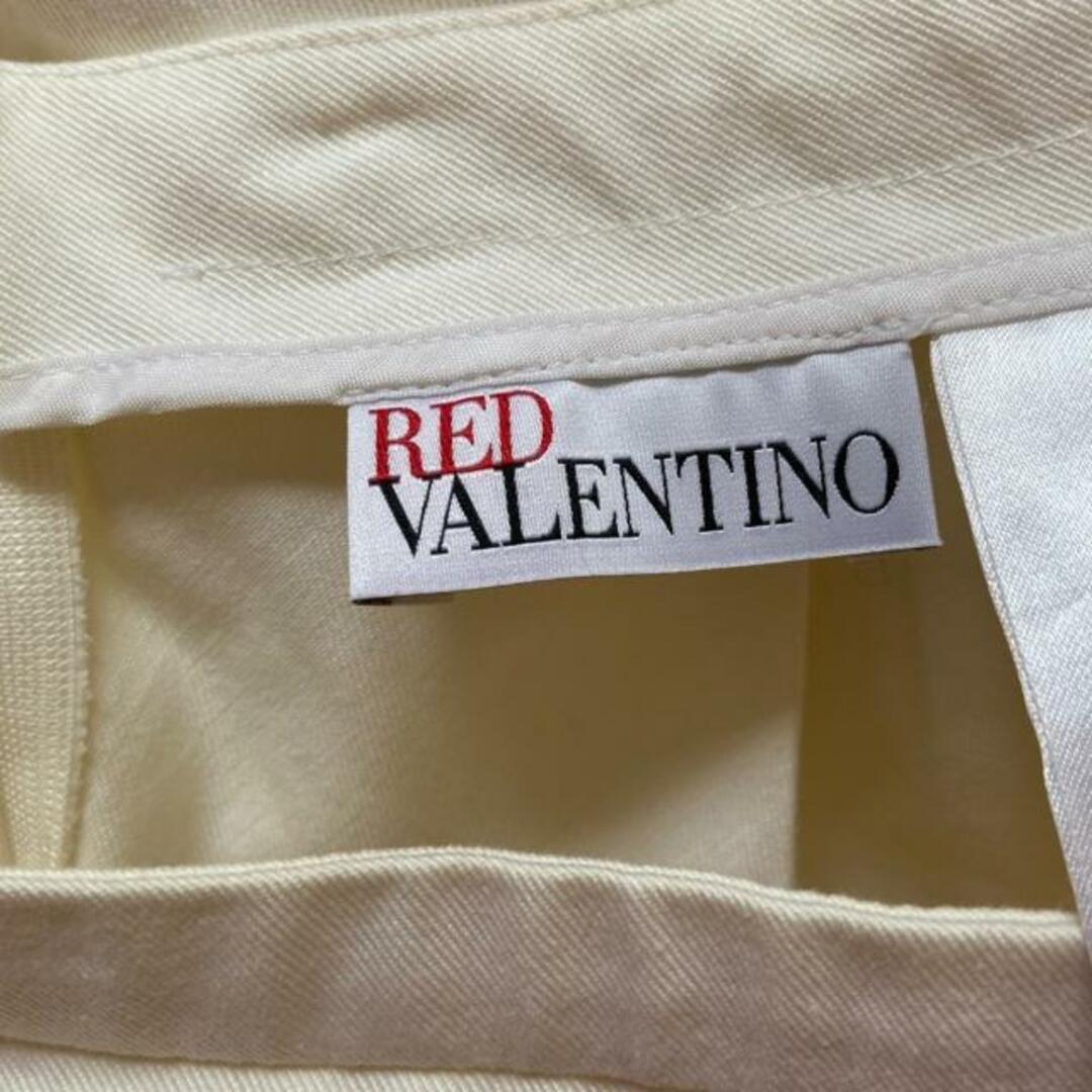 RED VALENTINO(レッドヴァレンティノ)のRED VALENTINO(レッドバレンチノ) スカート サイズ38 M レディース - アイボリー ひざ丈 レディースのスカート(その他)の商品写真