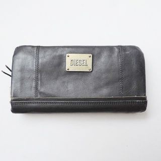 ディーゼル(DIESEL)のDIESEL(ディーゼル) 長財布 - 黒×ゴールド ラウンドファスナー レザー(財布)