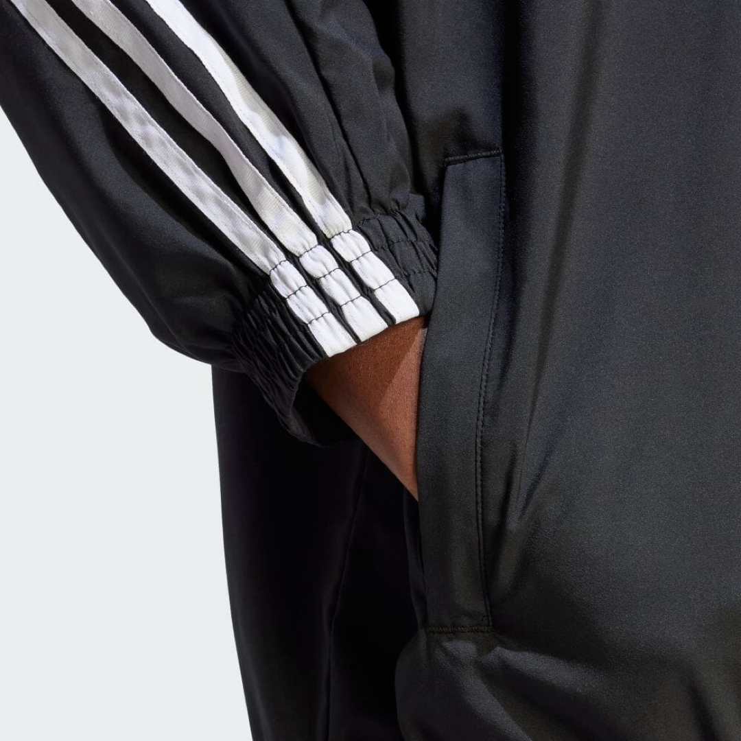 Originals（adidas）(オリジナルス)の希少3XLブラックadidas新品ADILENIUMオーバーサイズトラックトップ メンズのジャケット/アウター(ナイロンジャケット)の商品写真