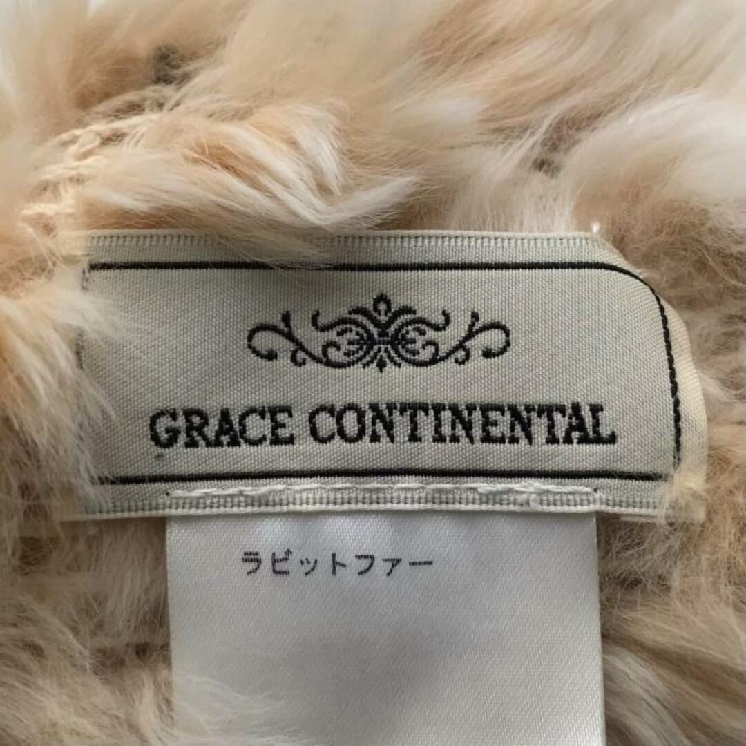 GRACE CONTINENTAL(グレースコンチネンタル)のGRACE CONTINENTAL(グレースコンチネンタル) マフラー美品  - ベージュ ティペット ラビット(ラパン) レディースのファッション小物(マフラー/ショール)の商品写真