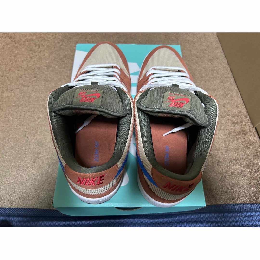 NIKE(ナイキ)のNikeSB DunkLow Pro Dusty PeachPhoto Blue メンズの靴/シューズ(スニーカー)の商品写真