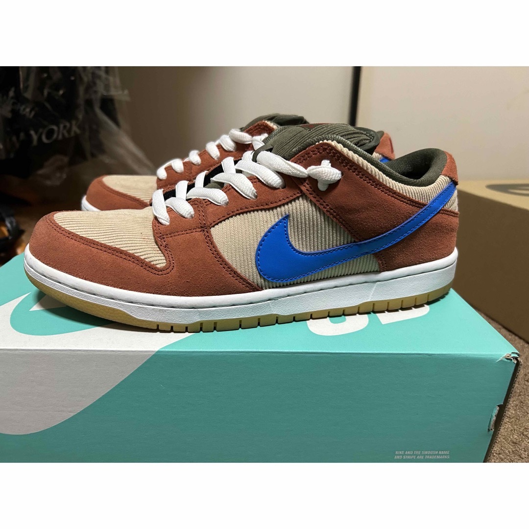 NIKE(ナイキ)のNikeSB DunkLow Pro Dusty PeachPhoto Blue メンズの靴/シューズ(スニーカー)の商品写真