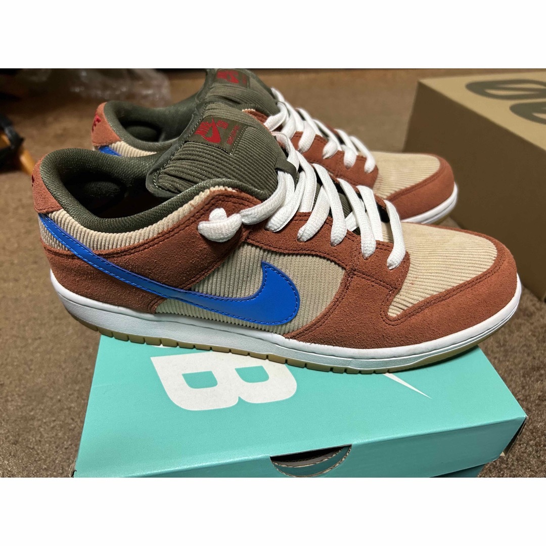 NIKE(ナイキ)のNikeSB DunkLow Pro Dusty PeachPhoto Blue メンズの靴/シューズ(スニーカー)の商品写真