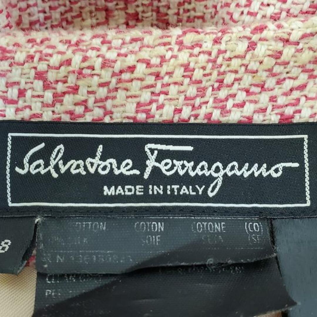 Salvatore Ferragamo(サルヴァトーレフェラガモ)のSalvatoreFerragamo(サルバトーレフェラガモ) ワンピース サイズ38 S レディース - ピンク×白 春・秋物 レディースのワンピース(その他)の商品写真