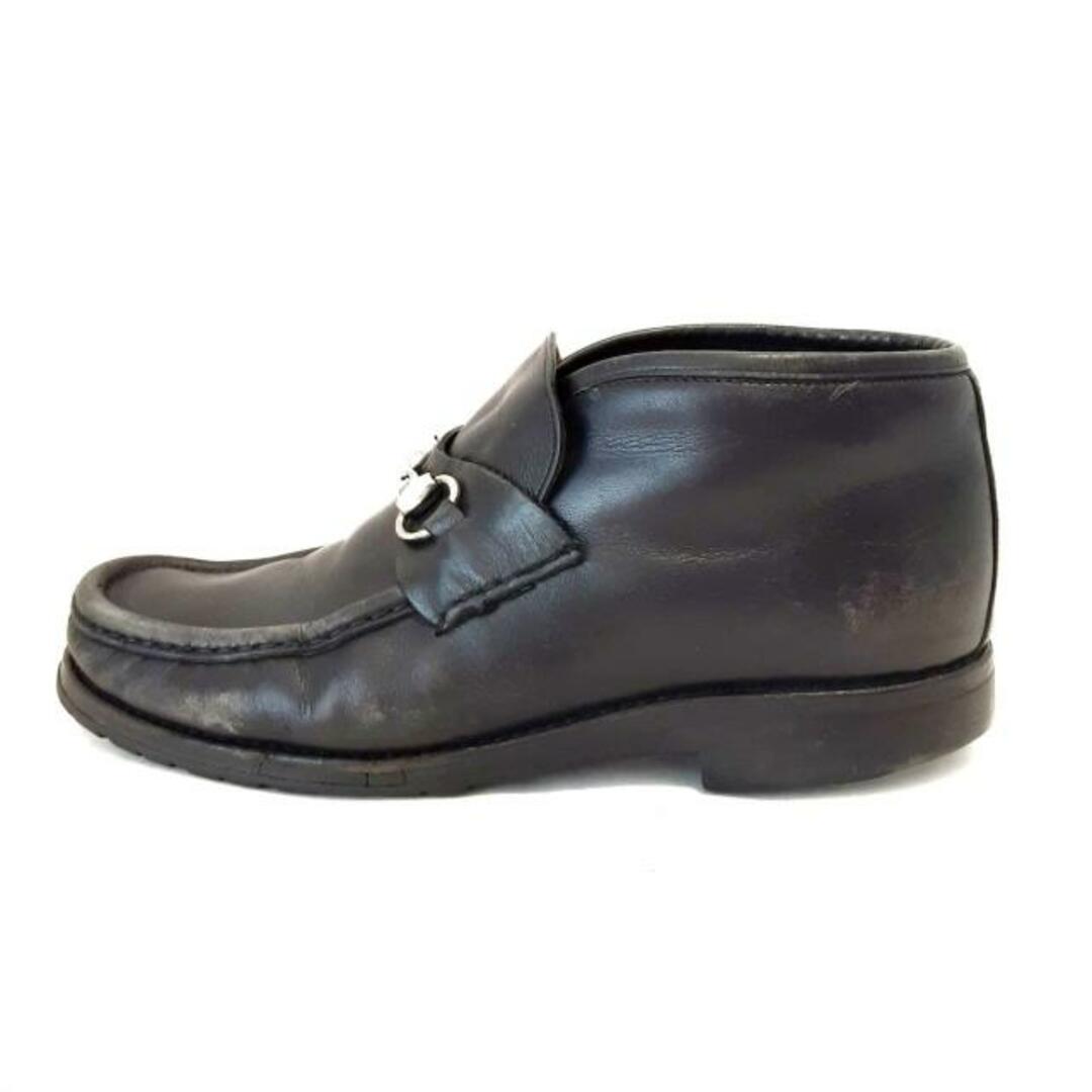 Gucci(グッチ)のGUCCI(グッチ) ショートブーツ 40 1/2 E メンズ ホースビット 1140067 黒×シルバー レザー メンズの靴/シューズ(ブーツ)の商品写真