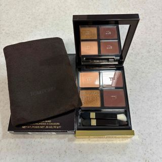 トムフォードビューティ(TOM FORD BEAUTY)の【美品】トムフォード　アイカラークォード　29 デザートフォックス(アイシャドウ)