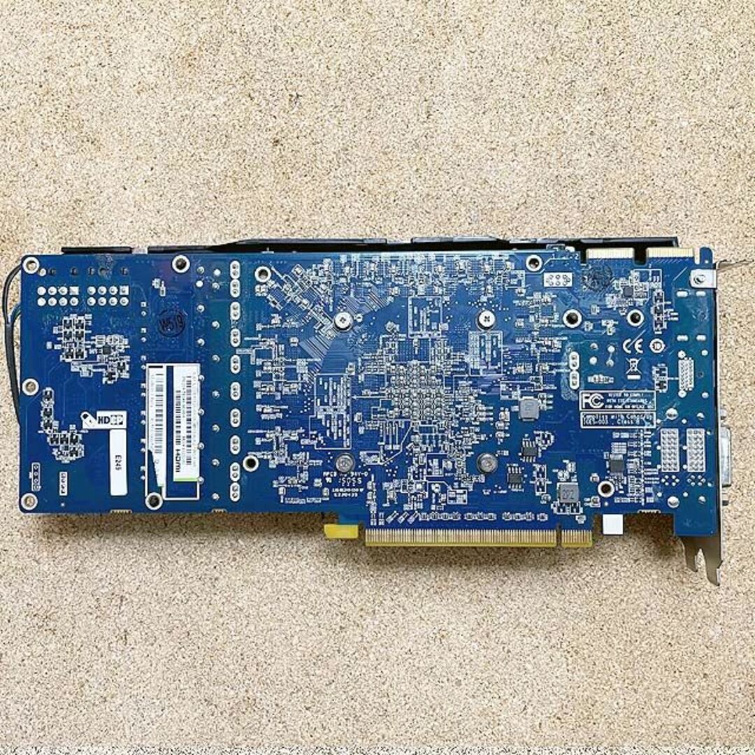 グラフィックボード SAPPHIRE Radeon R9 280X スマホ/家電/カメラのPC/タブレット(PCパーツ)の商品写真
