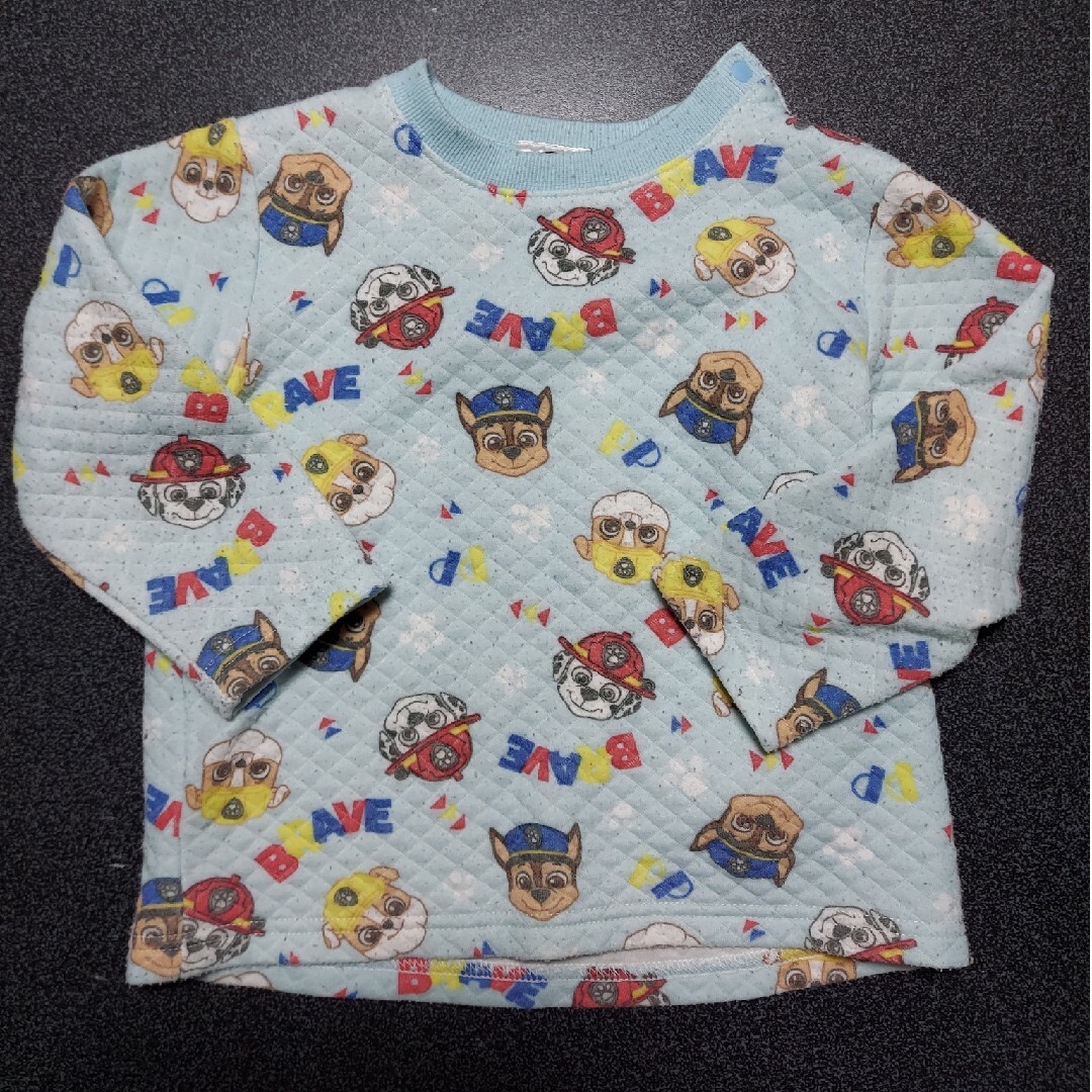 パウパトロールパジャマ キッズ/ベビー/マタニティのキッズ服男の子用(90cm~)(パジャマ)の商品写真